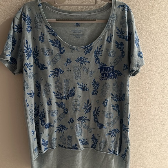 Women’s Disneyland Trader Sam’s Enchanted Tiki Bar tee - 2XL - Picture 2 of 3